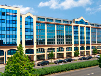 Office bulding,<br />
Frankfurt am Main Office bulding,<br />
Frankfurt am Main