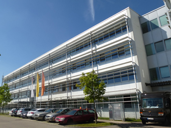 Office portfolio,<br />
nationwide (10 assets) Office portfolio,<br />
nationwide (10 assets)
